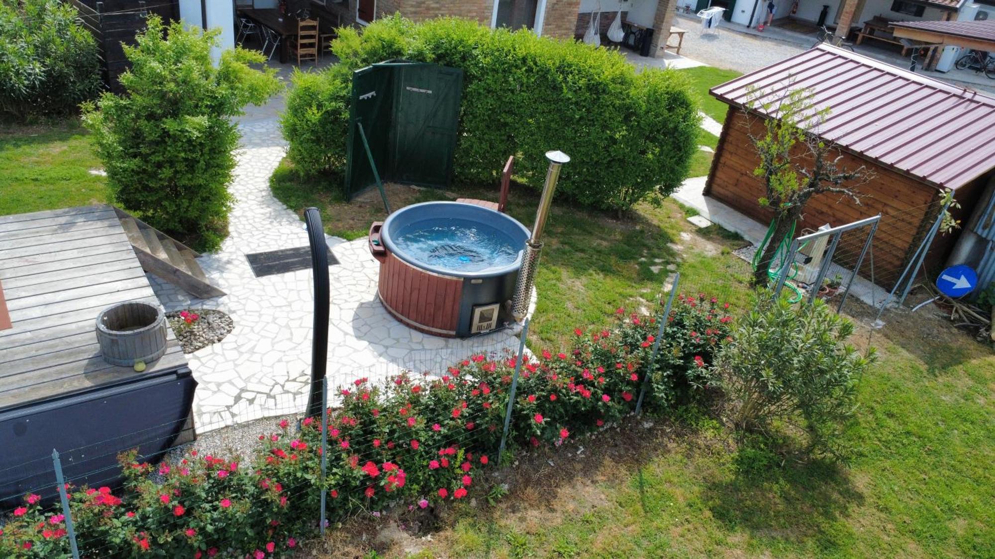 Adria Bnb Exterior foto